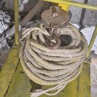 طناب وقلاب بالابر