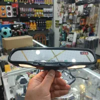 اینه وسط خودرو