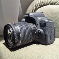 دوربین 750d
