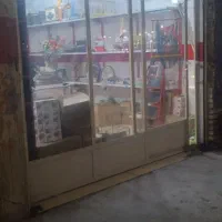 یک باب مغازه بسیار شیک در زیبا شهر