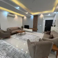 ۸۰متری سند/لاکانی/پارکینگ اختصاصی/فول بازسازی
