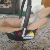 کریر‌نوزاد