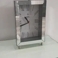 تابلو و ساعت رومیزی طرح استیل