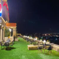 سالندار خانم و آقا / کارگر ساده بای جای خواب