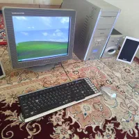 کامپیوتر سالم در حد با کل لوازم