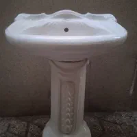 روشویی سرامیک با پایه