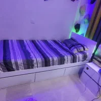 تخت یک نفره