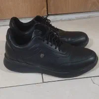کفش کتونی سایز ۳۹