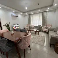 مبلمان ۷نفره به همراه میز نهار خوری ۶نفره