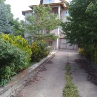 ویلا باغ در کلاردشت  چهار طبقه