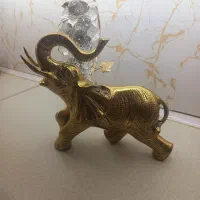 فیل برنجی