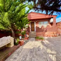 خونه-روستایی-ارزون-تهرانی-نشین-سندتک-برگ-مبله