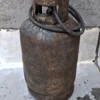 کپسول گاز بوتان ۱۱ کیلویی و یک عدد پیکنیک