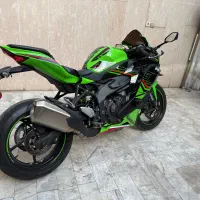 کاوازاکی zx250RR 1403