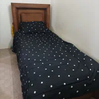 تخت چوبی درحد نو