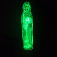 تندیس گوهرشب چراغ