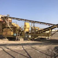 آماده به کار اپراتور کارخانه اسفالت و سنگ شکن