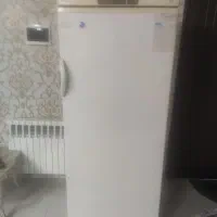 یخچال ده فوت ارج دارای نمایشگر
