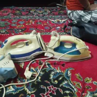 اتو بخار کار کرده و همزن