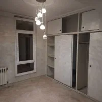 ۹۰ متر نارمک میدان ۴۱