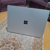 سرفیس لپتاپ ۱