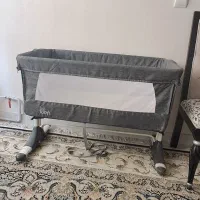 گهواره زویی برند دلیجان در حد نو و تمیز