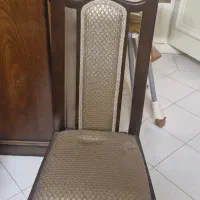 صندلی چوبی