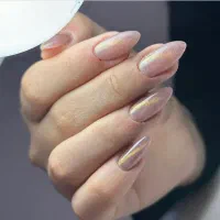 کاشت ناخن فقط ۶۰۰