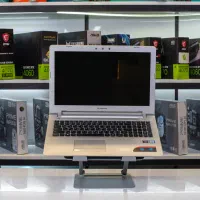 لپتاپ Lenovo با پردازنده i5 و 4 گیگ گرافیک R7