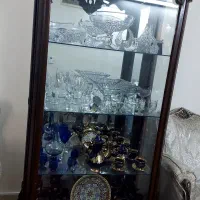 ویترین تاج دار بزرگ و شیک
