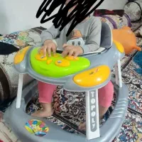 چرخ گردونه برای نوزاد زیر یکسال