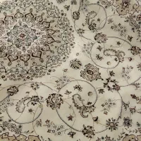 فرش ۶ متری ۵۰۰ شانه خوش نقشه وسالم وتمیز