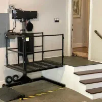 تعمیر و نصب بالابر و نفربر آسانسور هیدرولیک و کششی