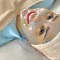 اف 10 روزه سالن رزبیوتی فیشیال 900 کاشت مژه 450ت