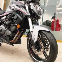 کیوجی QJ250 نقره ای جذاب