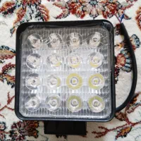 چراغ پرژکتوری مربعی