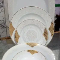 سرویس چینی  ۲۶پارچه مقصود لب طلا ۴.۱۰۰