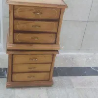 تخت دونفره 180و دوعدد پاتختی دوکشو