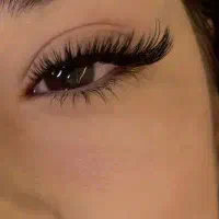 کاشت مژه  اکستنشن  و میکرو ابرو تخفیف ۳۰٪