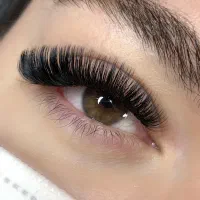 آموزش وخدمات اکستنشن مژه و لیفت بابیش از ۵۰٪ تخفیف