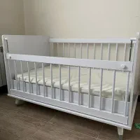 تخت خواب کودک و نوزاد