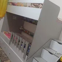 تخت دو طبقه