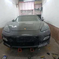 شاگرد نقاش سپر ساز