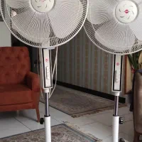 یک عدد پنکه پایه بلند پارس خزر
