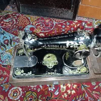 یک عدد چرخ خیاطی مارک sildder