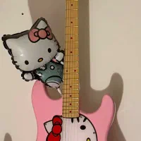 گیتار الکتریک fender squier hello kitty limited