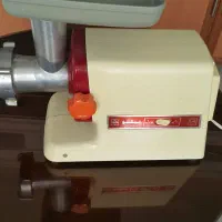 چرخ گوشت آسیاب ساز  و مخلوط کن