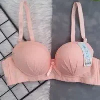 سوتین دخترونه