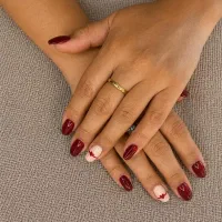 آفر ویژه خدمات ناخن در گوهردشت