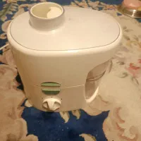 دستگاه آب میوه گیری